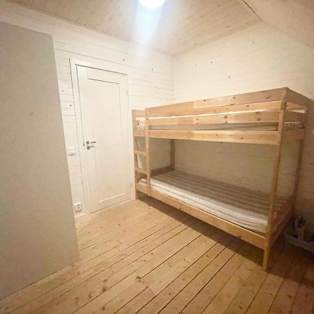 Apartamento Laegenhet Foer Stoerre Saellskap Naera Gekas I Ullared Vessigebro Exterior foto